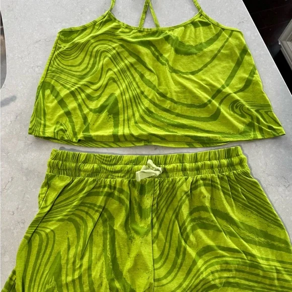 Beyond Yoga Sleep Set Womens Swirl Green Relax and Recharge Loungewear - Picture 3 of 9